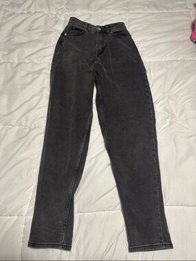 Divided by H&M High-Rise Black Mom Jeans
